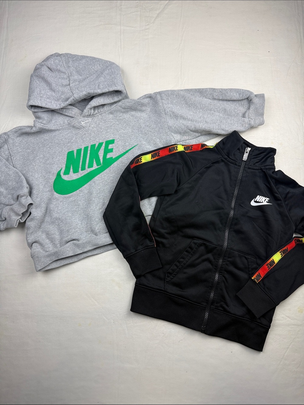 Nike Kids Bundle Gray Hoodie Green Logo Black Track Jacket Red Yellow Stripe 4T